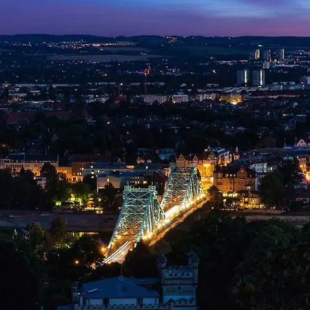 Lägenhet Traumhafte Im Luisenhof Dresden