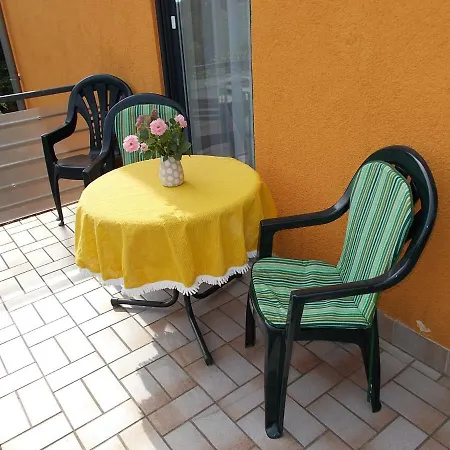 Apartment Uhlemann - Nur 15 Minuten Bis In Altstadt Dresden