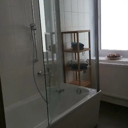 Oder Dresden-neustadt Inkl Parkplatz Mit Balkon Oder Terrasse 德累斯顿