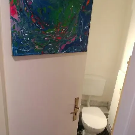 Apartment F3 - Gemütlich Mit Kunst