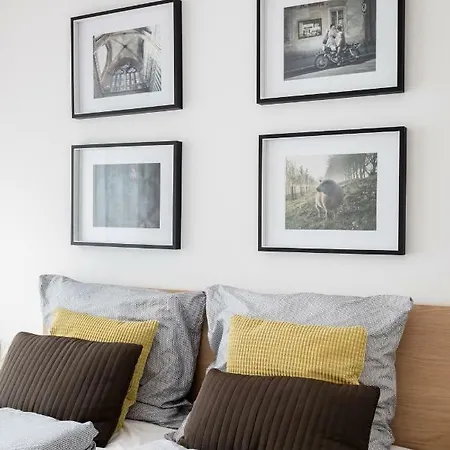 Apartment Modern Living In Neustadt *