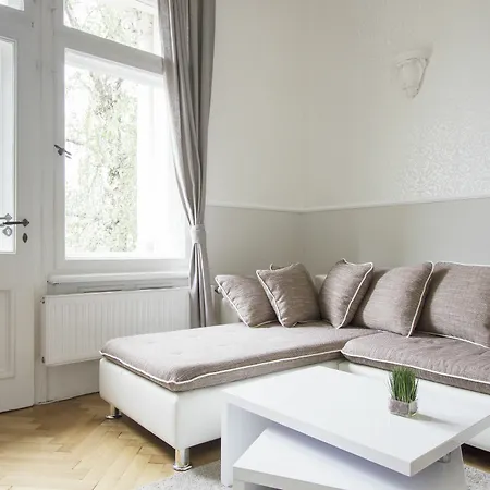 Limehome Antonstrasse Apartahotel 3*