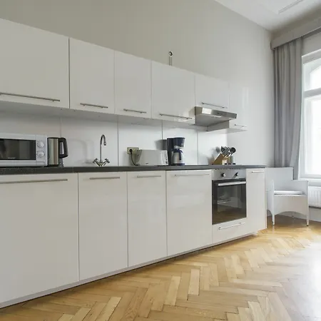 Limehome Antonstraße Aparthotel 3*
