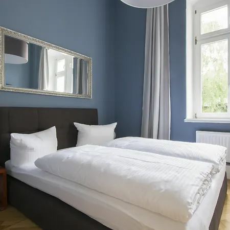 Apartahotel Limehome Antonstrasse 3*