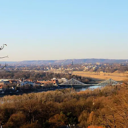 Ferienwohnung Natur Und Kunst Apartment Dresden