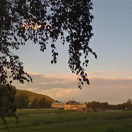 Ferienwohnung Natur Und Kunst Apartment