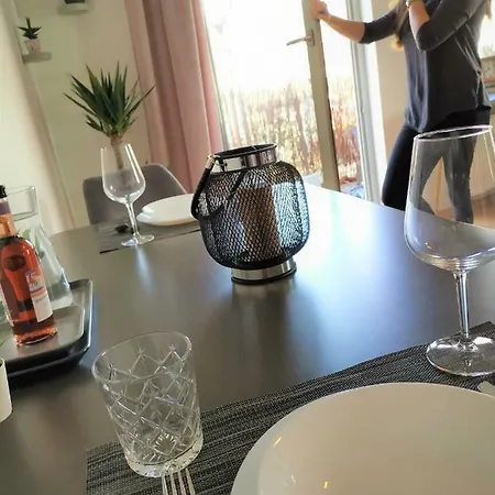 Modernes Neustadt Apartment