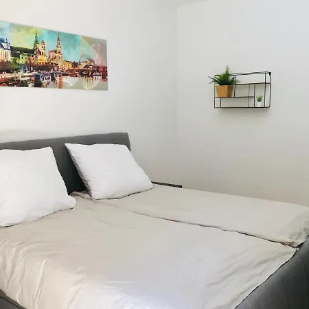 Apartment Mit Terrasse In Zwingernaehe - Hilger Dresden