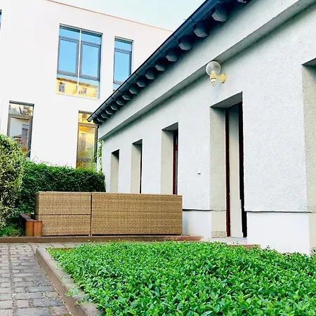 Mit Terrasse In Zwingernaehe - Hilger * Dresden