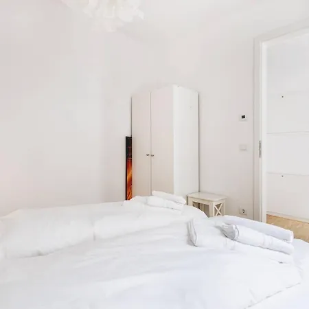Dill Apartments Frauenkirchenblick Dresden I Apartment Dresden