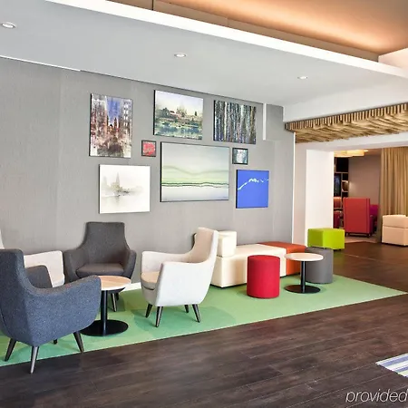 Hotell - South, An Ihg