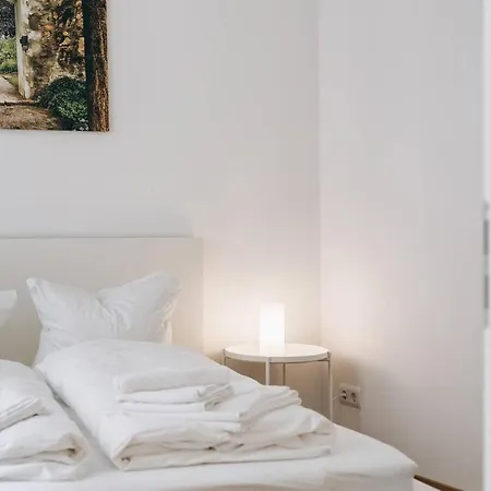 Dill Apartments Frauenkirchenblick Dresden I Apartment *