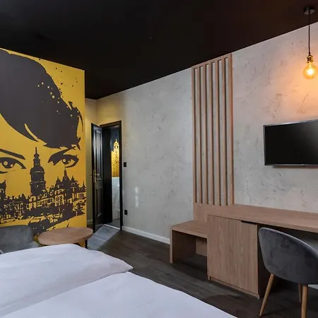 Ibis Styles Neustadt Hotel 3*