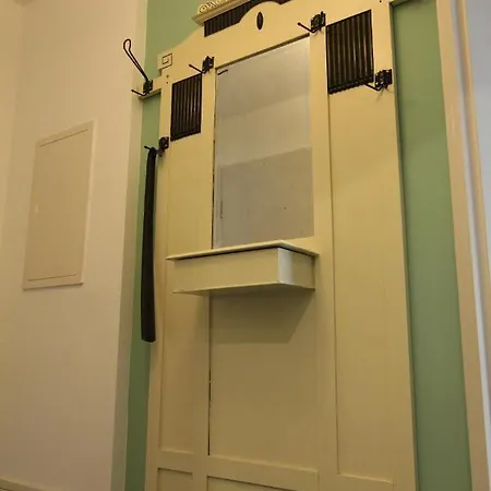 / Flat / Im Herzen Von Apartment Dresden