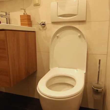 / Flat / Im Herzen Von Apartment Dresden