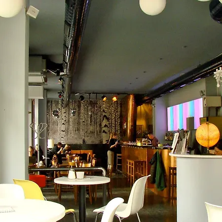 Mondpalast Hostel Dresden