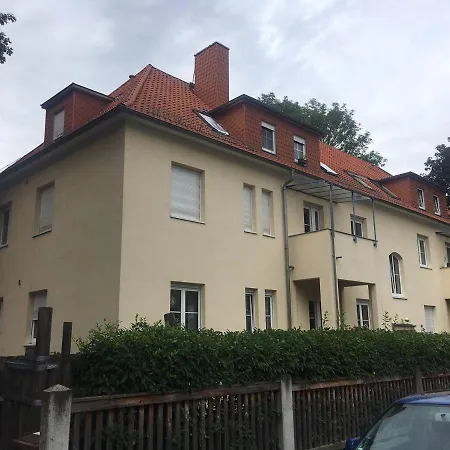 Tapetenwechsel -balkon- Apartment *