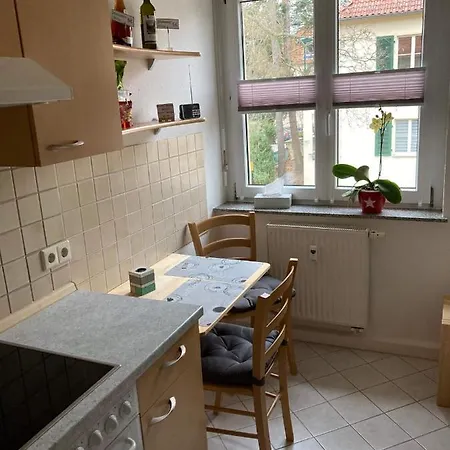Tapetenwechsel -balkon- Apartment *