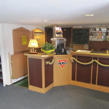 Hotel Cvjm Schiff Dresden
