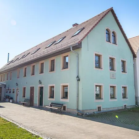 -am Alten Dorfplatz- * Dresda