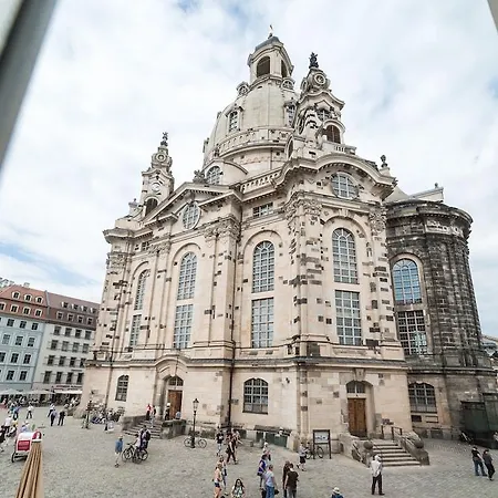 Neumarkt 4*