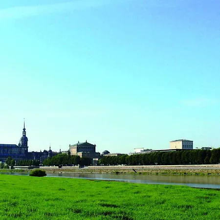 Maritim Hotel 4*