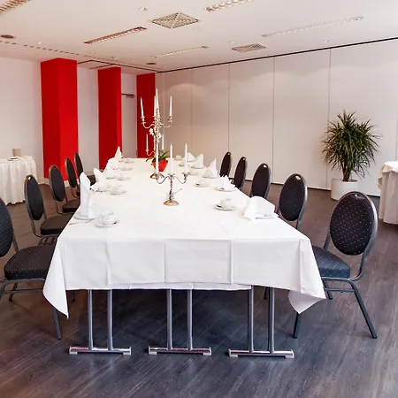 Dormero Airport Otel Dresden