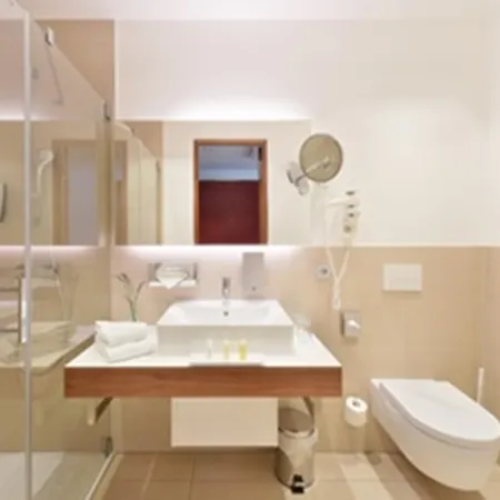 Amedia Plaza Dresden, Trademark Collection By Wyndham 4* Dresden
