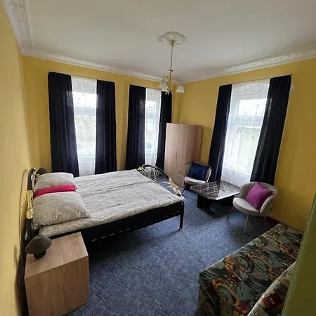 Diana Guest house *
