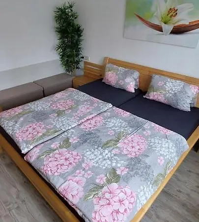 Grosser Garten Apartamento