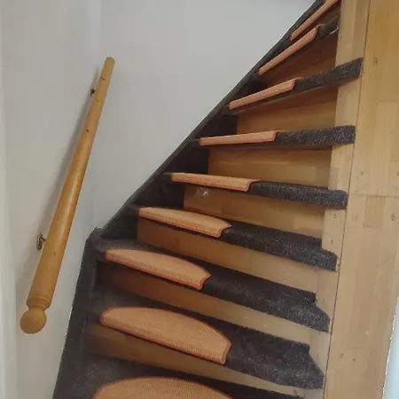 Stiegenstuebchen Am Weinberg Apartment