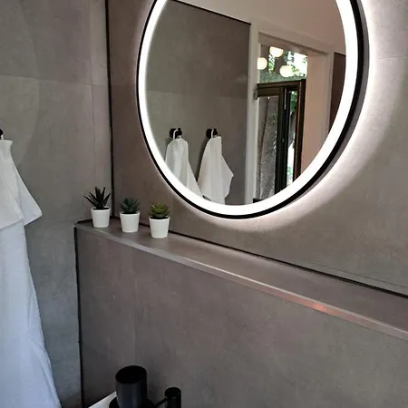 Gemuetliche Helle Appartement