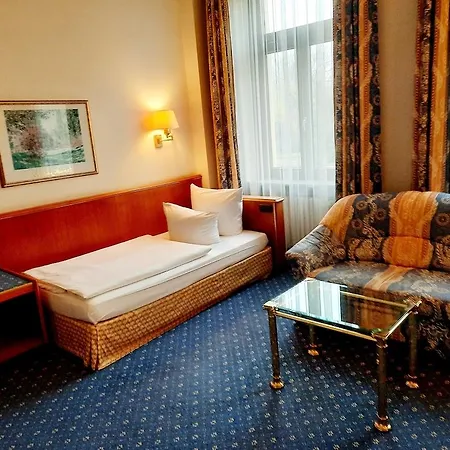 Bayerischer Hof 4*