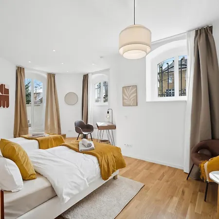 Wiener Palais Am Grossen Garten, Arbeitsplatz, Familie, 7 Pers, Smart-tv 드레스덴