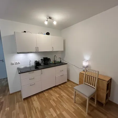 New Business Nr.20 * Dresden