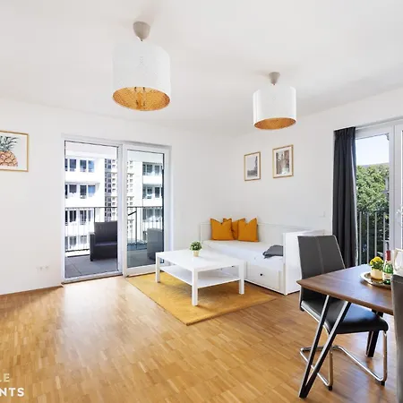 Pineapple Zwinger I - 80 Qm - 1x Free Parking *