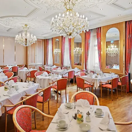 Bayerischer Hof Hotel Dresden