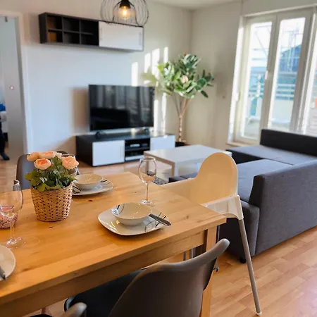 Stariva - Terrasse Ueber - Kaffeemachine - Netflix - Playstation - Brettspiele Apartment