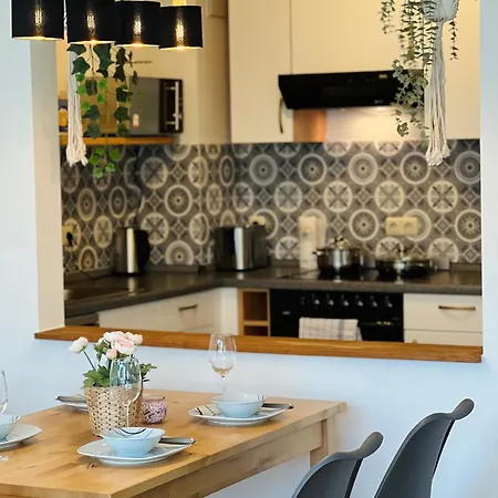 Apartment Stariva - Terrasse Ueber - Kaffeemachine - Netflix - Playstation - Brettspiele