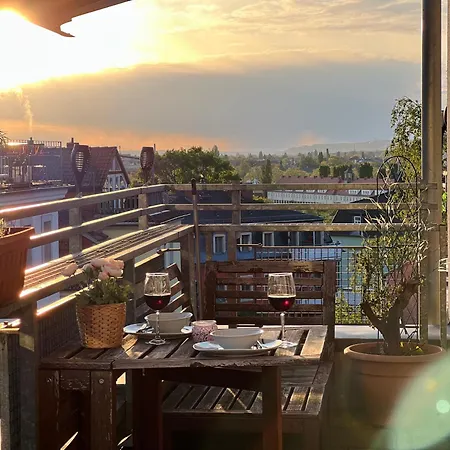 Stariva - Terrasse Ueber - Kaffeemachine - Netflix - Playstation - Brettspiele Apartment