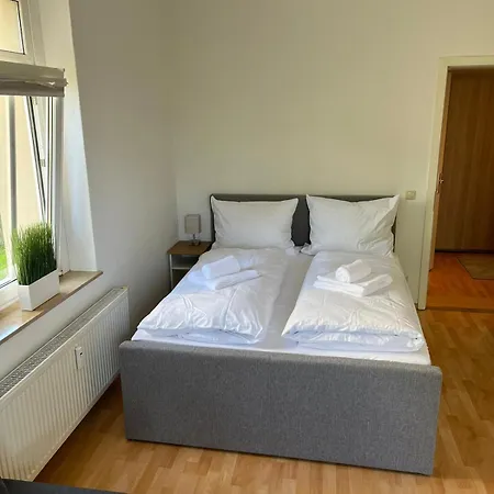 Leuben - Stylisch - Balkon - Kueche * Dresden