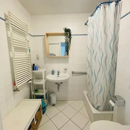 Studio-apartment Mit Balkon Apartamento Dresden