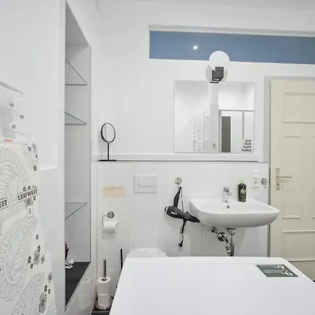 Limehome Jordanstrasse Aparthotel