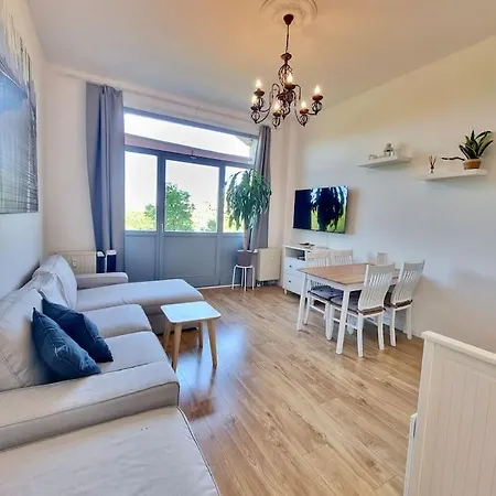2 Near Station Neustadt In Neustadt Apartment