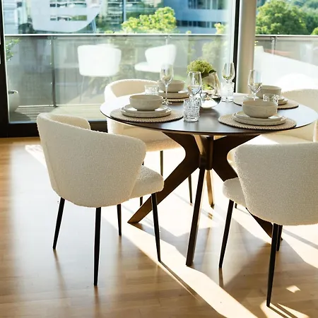 Apartamento Moderne Mit Grosszuegigen 100qm In Der Dresdner Altstadt
