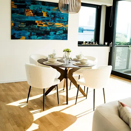 Apartamento Moderne Mit Grosszuegigen 100qm In Der Dresdner Altstadt *