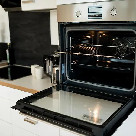 Moderne Mit Grosszuegigen 100qm In Der Dresdner Altstadt Apartamento Dresden