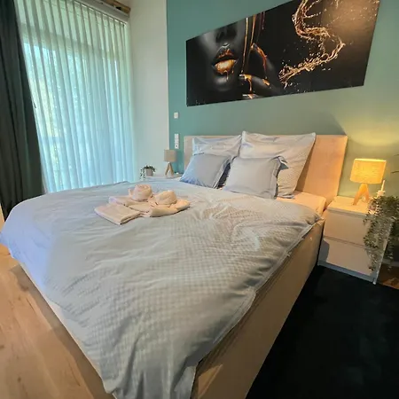 Whirlpool & Relax Am Waldschloesschen شقة دريسدن