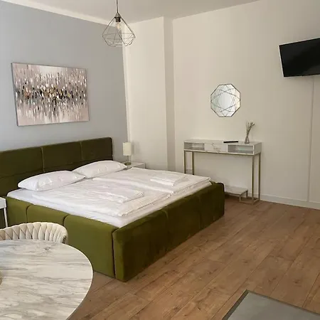 Modernes Mit Grosser Terrasse Dresden