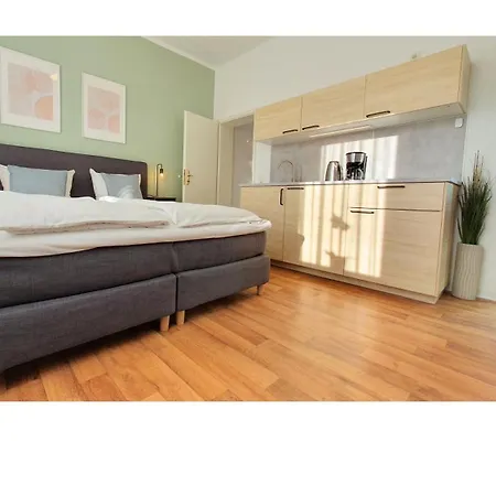 Good Mit Kostenlosen Parkplaetzen 아파트호텔 드레스덴